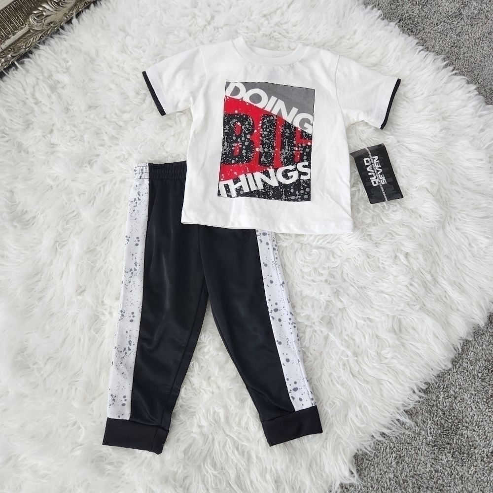 Quad Seven Baby Boys Pants Shirt set. Size 18 Months. New.